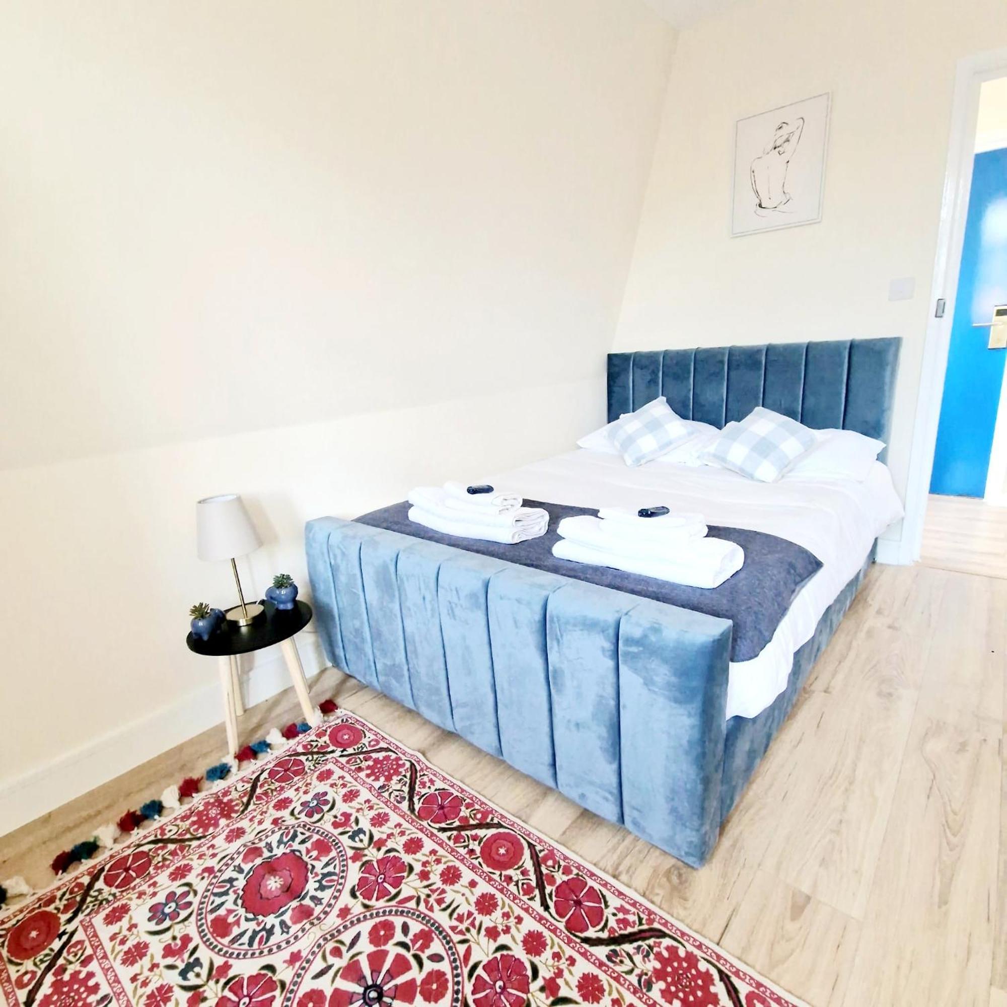 Crendon House Boutique Hotel High Wycombe Buckinghamshire Екстериор снимка