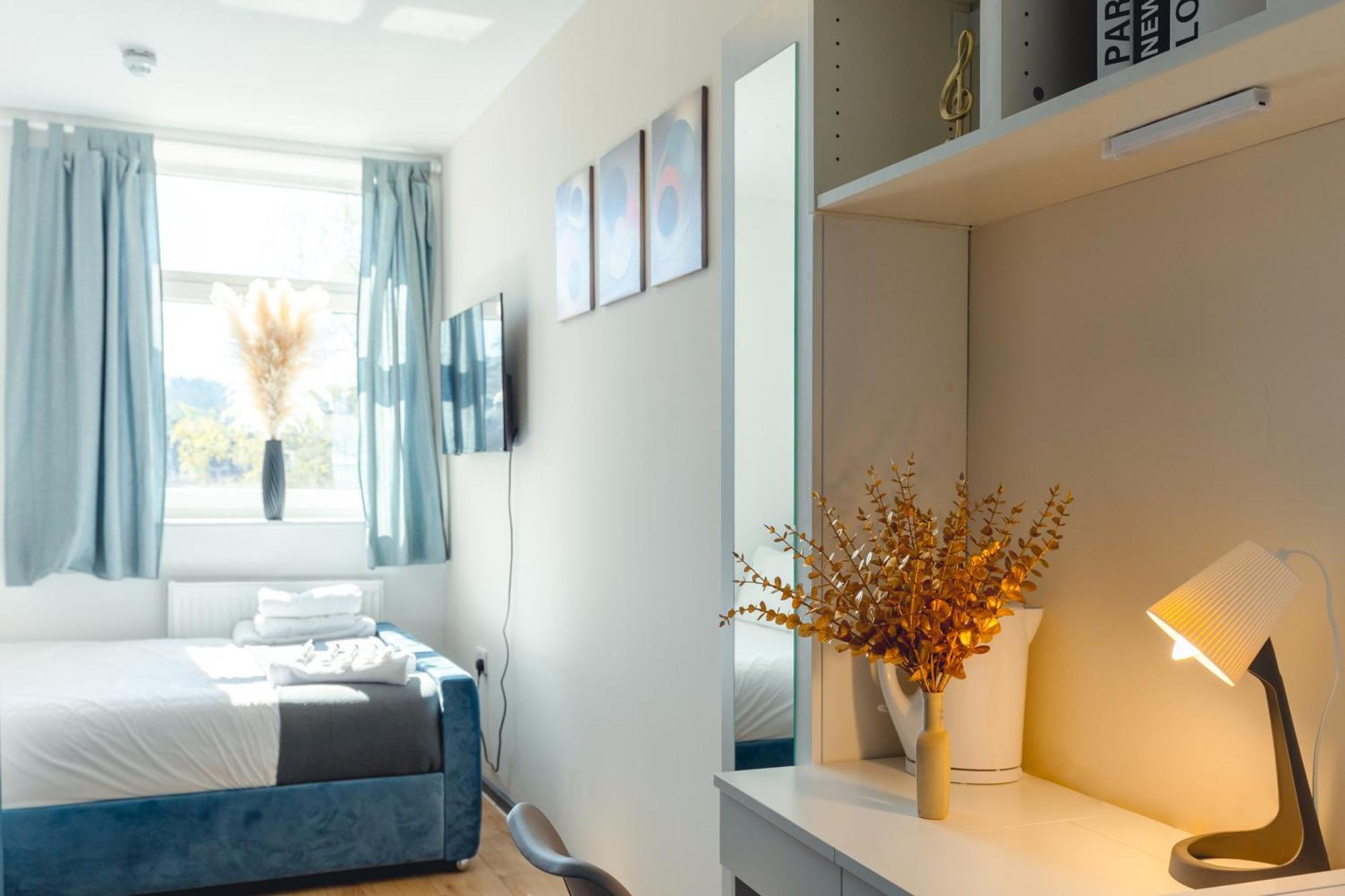 Crendon House Boutique Hotel High Wycombe Buckinghamshire Екстериор снимка